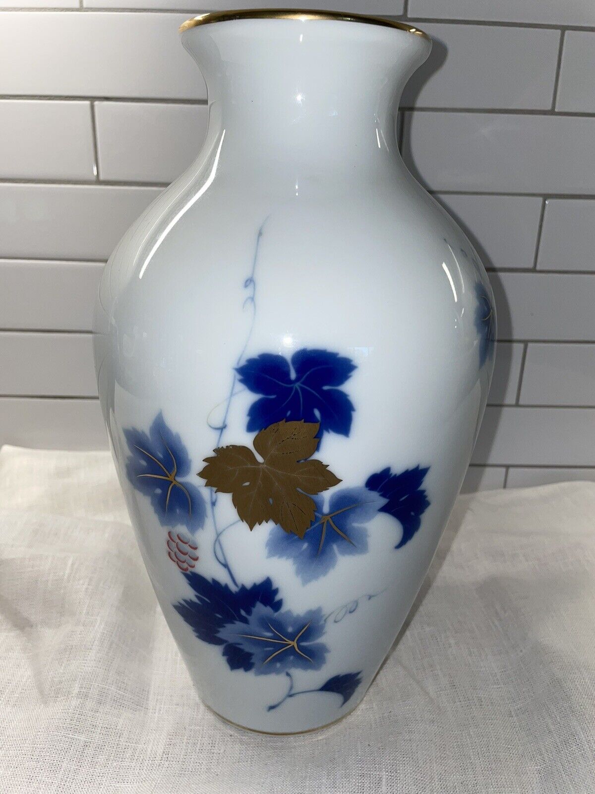 Japanese Arita Fukagawa Vase Blue, White, Gold Porcelain Leaves & Berries 12”H