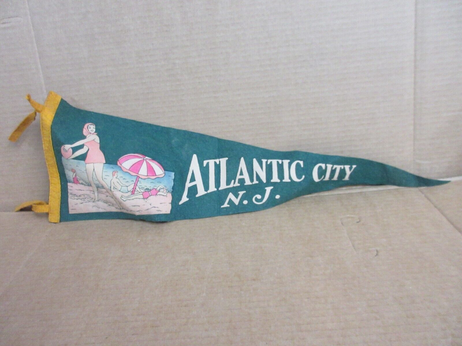 Vintage 1950s Atlantic City NJ Pennant Flag Beach Scene Jersey Shore
