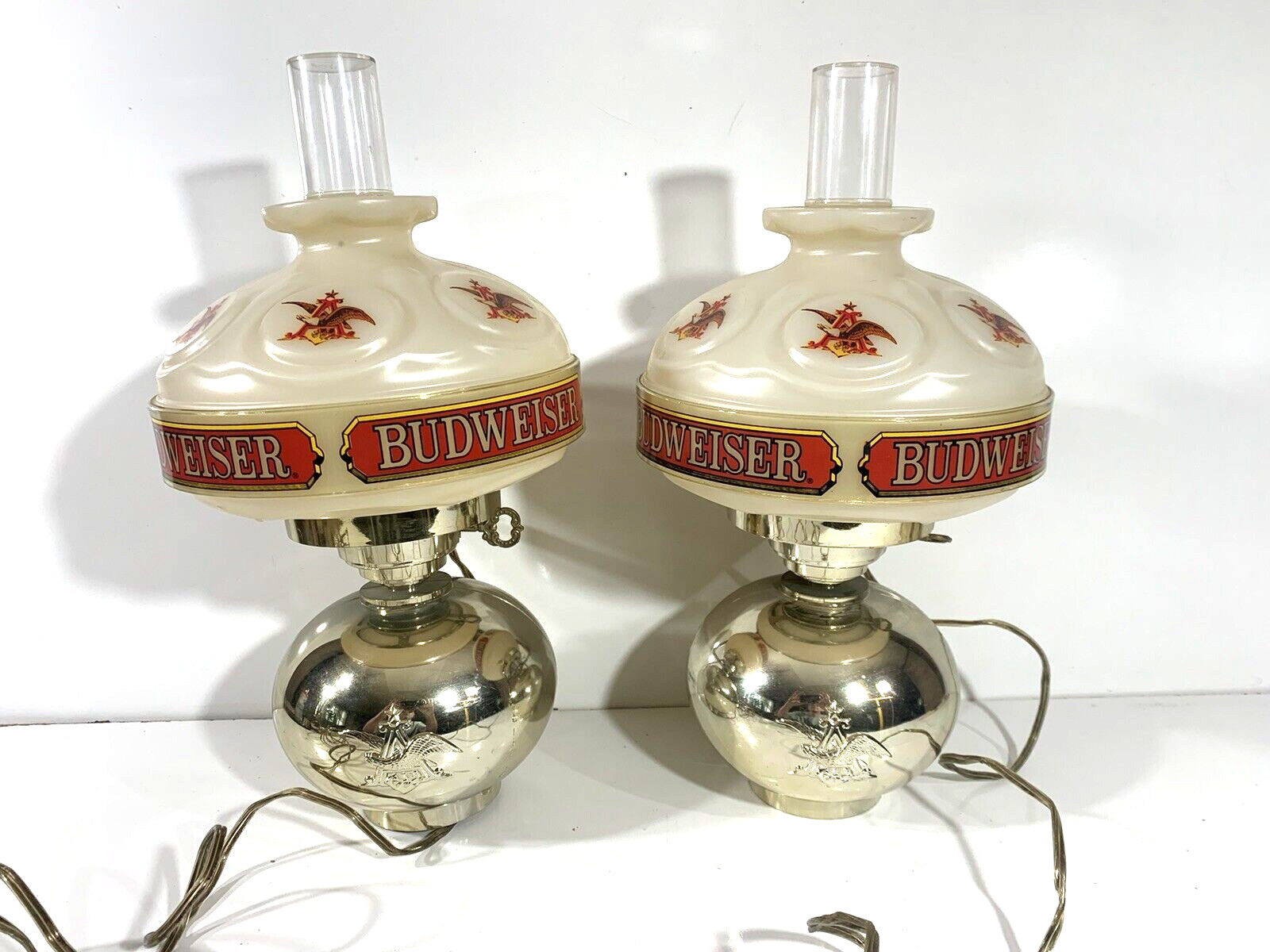 Vintage BUDWEISER Wall-Mount Beer Sconce INNKEEPERS LAMPS Breweriana Advertising