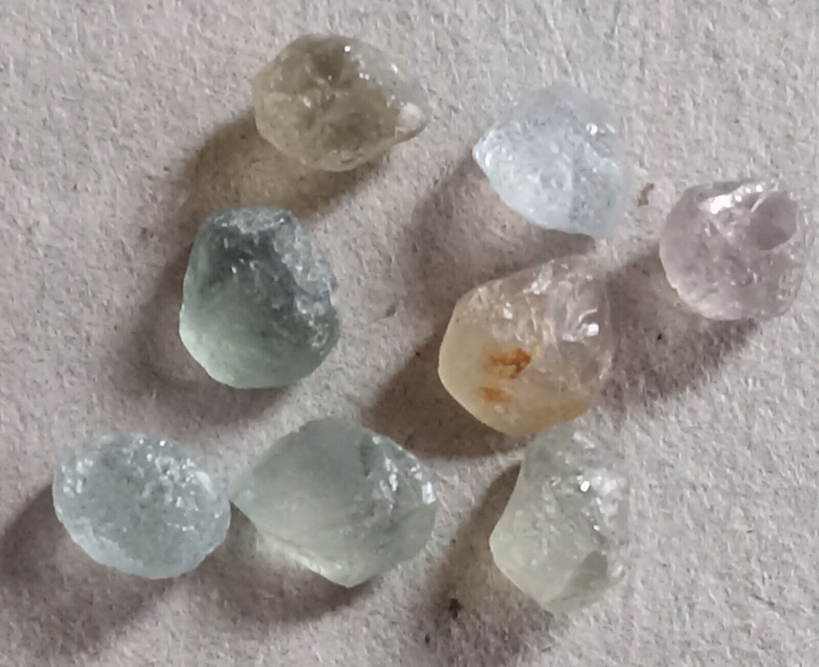 Montana Sapphire rough. 8.93 carats. 8 pieces. MIXED COLORS. 1.11 av. Unheated