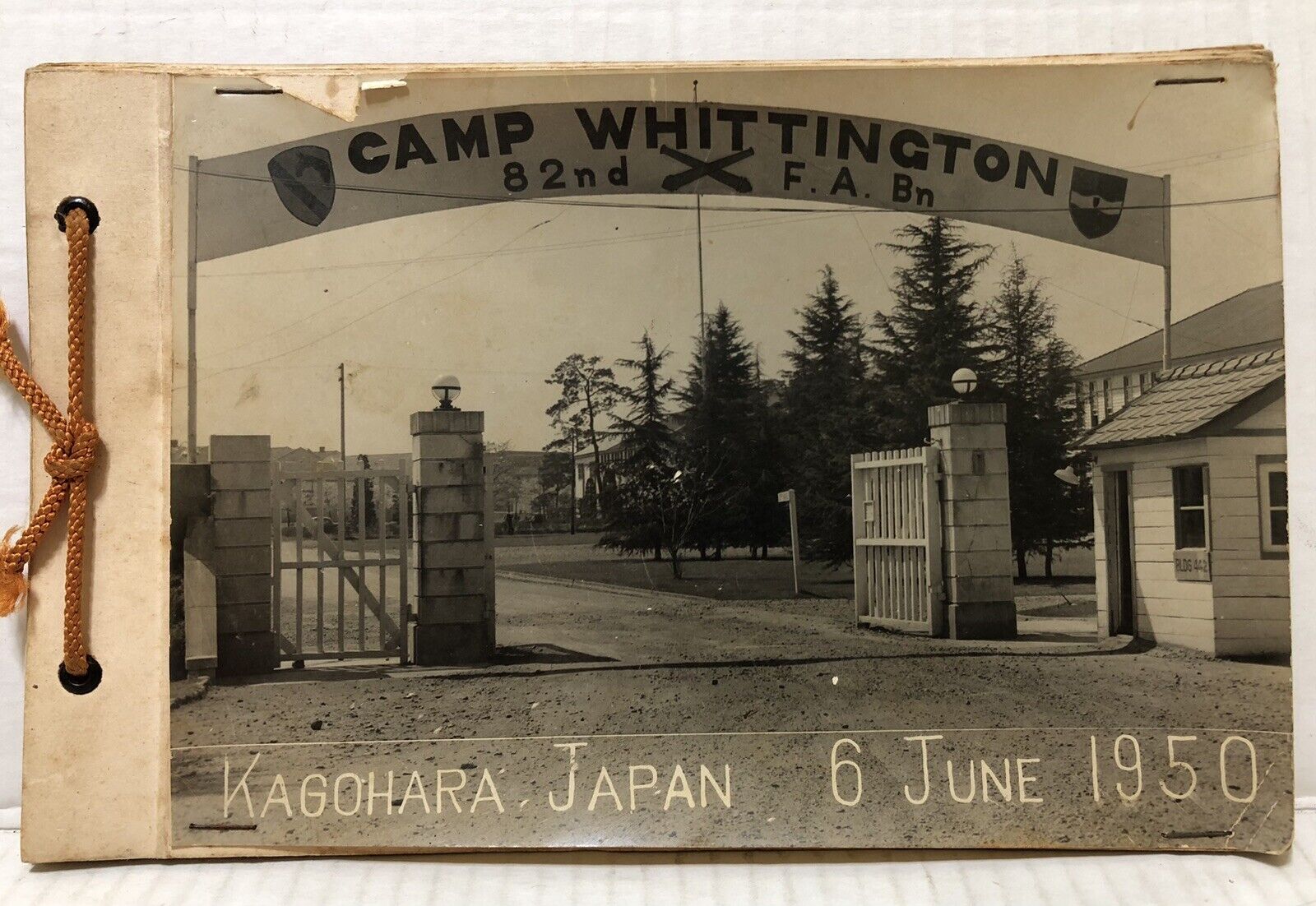 Rare Vintage 1950 CAMP WHITTINGTON 82nd F.A. Battalion KAGOHARA JAPAN Album Book