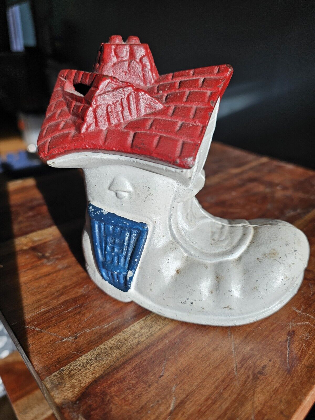 Rare Vtg. Cast Iron There Was An Old Woman Who Lived In A Shoe Coin Bank 