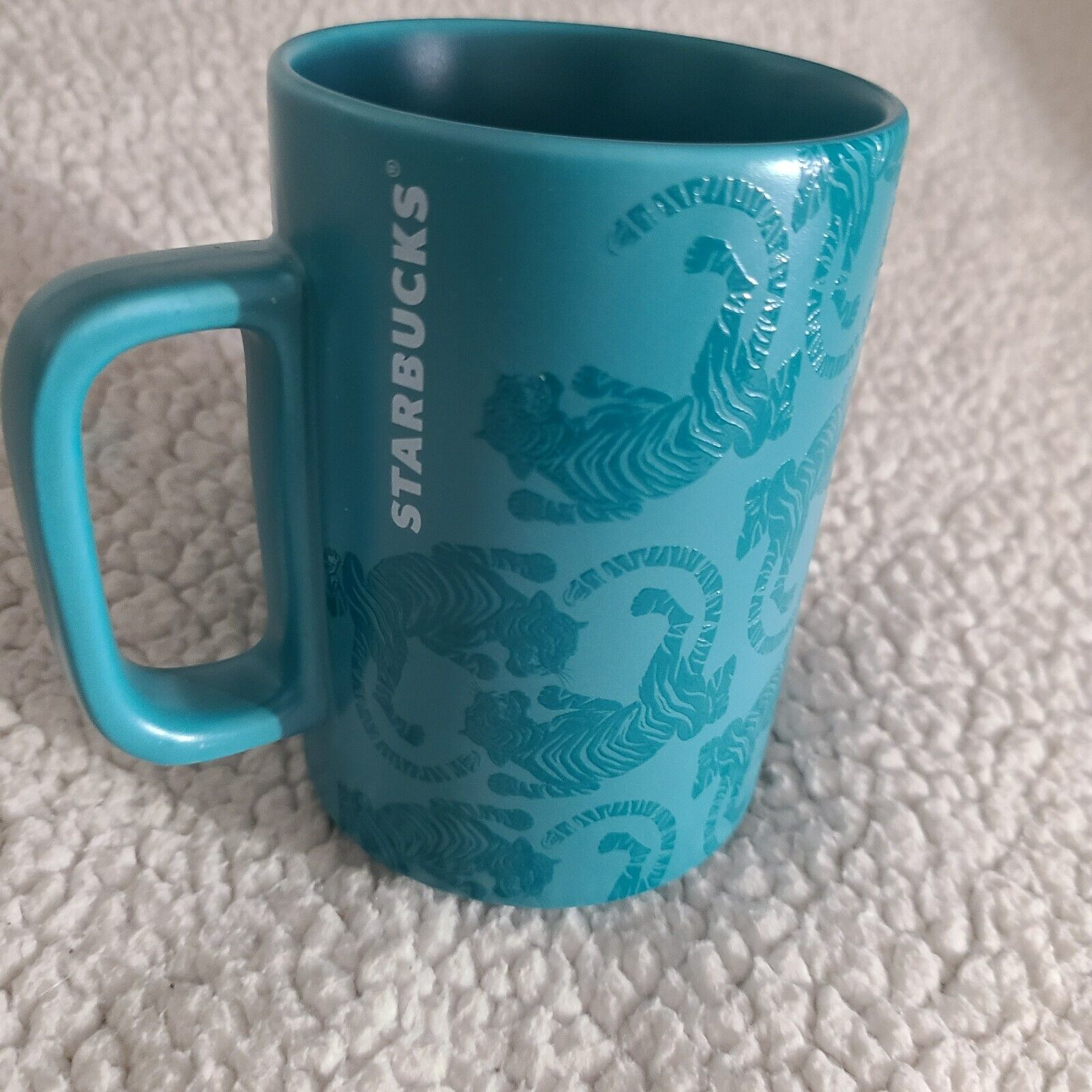 NEW Blue Starbucks Tiger Mug 12 oz coffee cup
