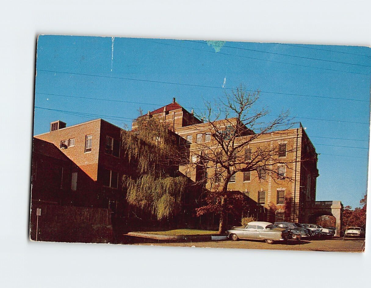 Postcard Malden Hospital, Malden, Massachusetts