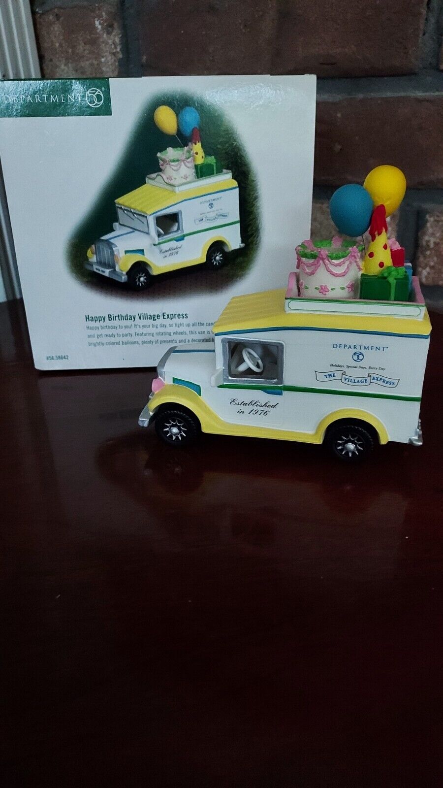 Dept 56 Happy Birthday Village Express Truck Balloons 2002 Heritage Collection