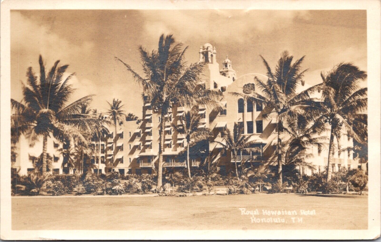 Real Photo Postcard Royal Hawaiian Hotel in Honolulu, Hawaii