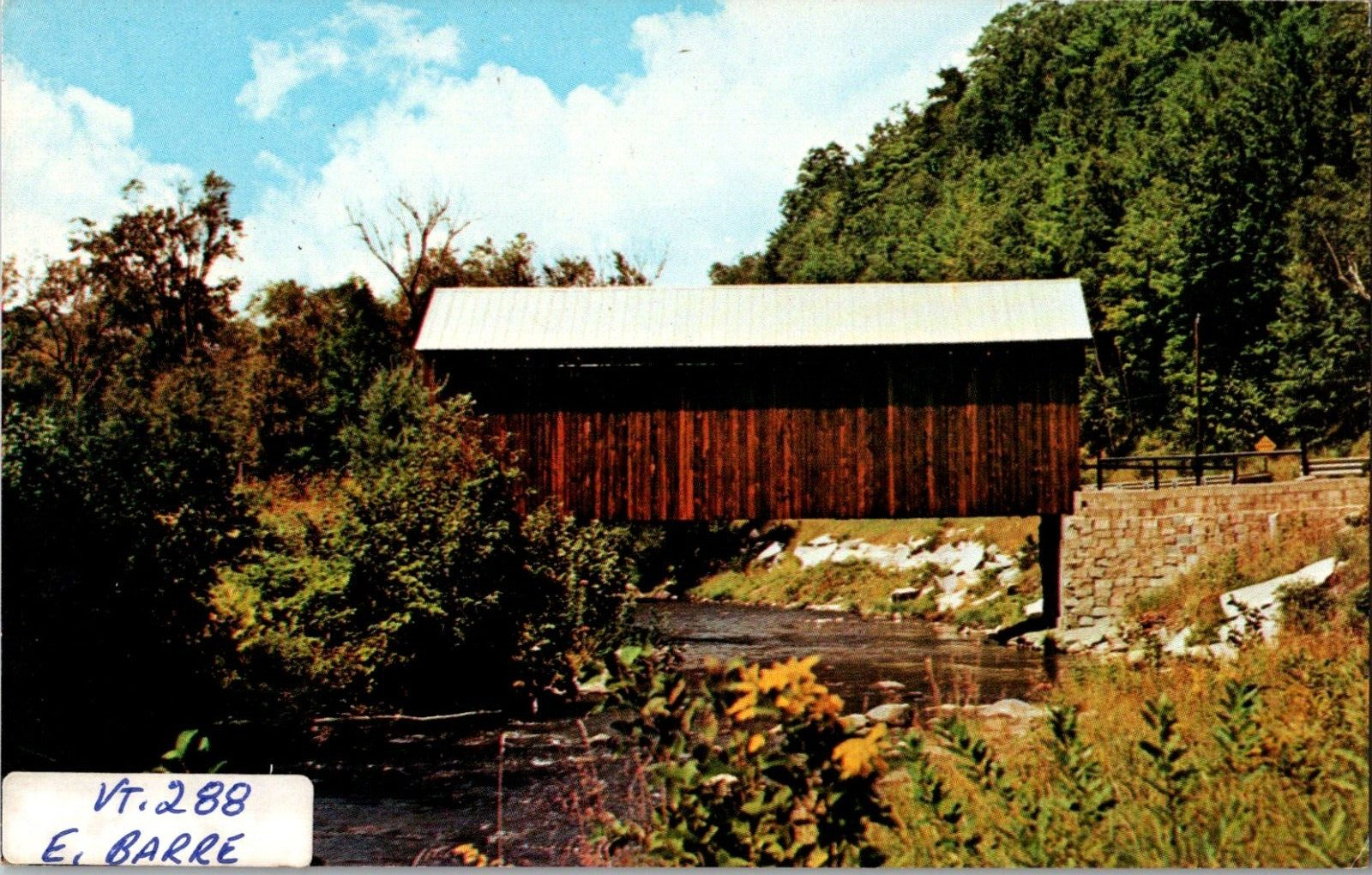 Postcard Old Covered Bridge East Barre Vermont Chrome Unposted