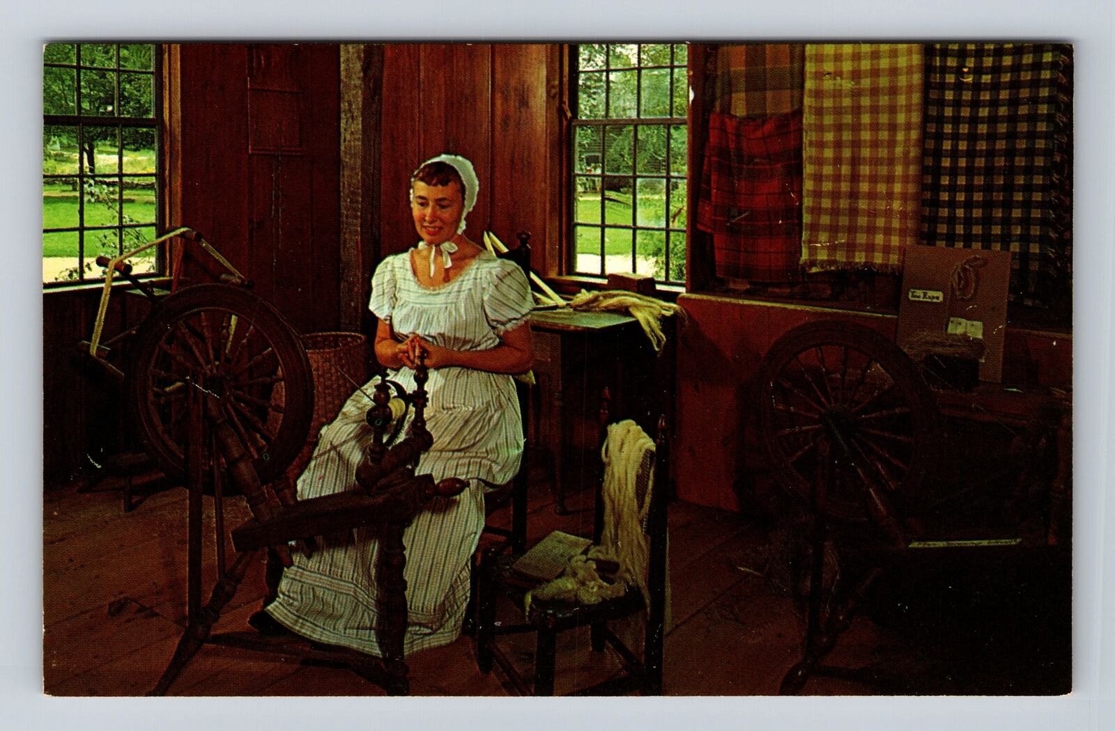 Sturbridge MA-Massachusetts, Spinning Wheel, Antique, Vintage Souvenir Postcard