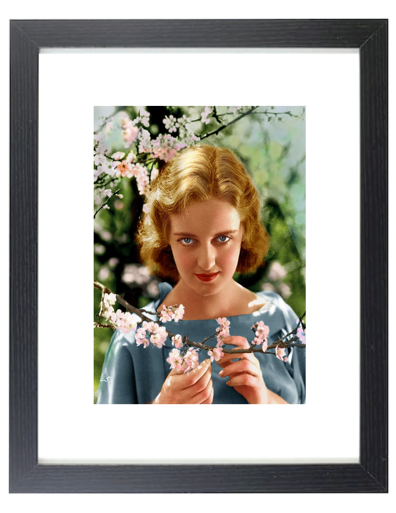 Hollywood Golden Age Actress Bette Davis Retro Matted & Framed Picture Photo