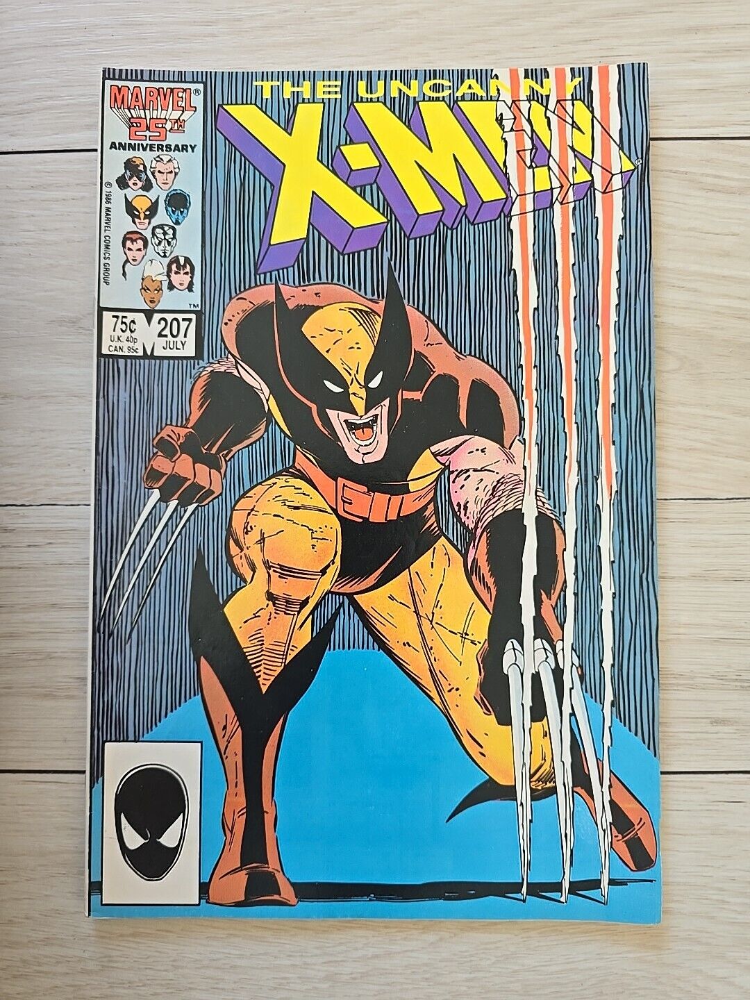 Uncanny X-Men #207 ICONIC Wolverine John Romita Jr Cover Marvel 1986 VF/FN