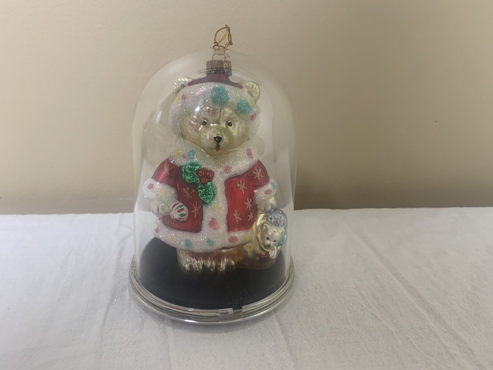 Unique Treasure Collection Santa Bear Glass Ornament In Case