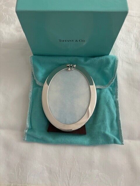 Late 20th Century Tiffany & Co. Sterling Silver Oval Frame With Bow 