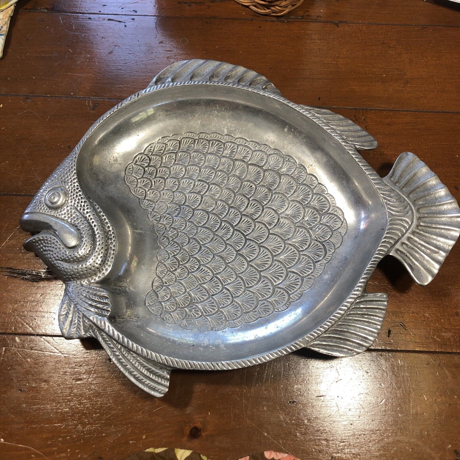 Cast Metal Aluminum Fish Taco Tray Platter Dish Trinket Candy  Ocean Lake