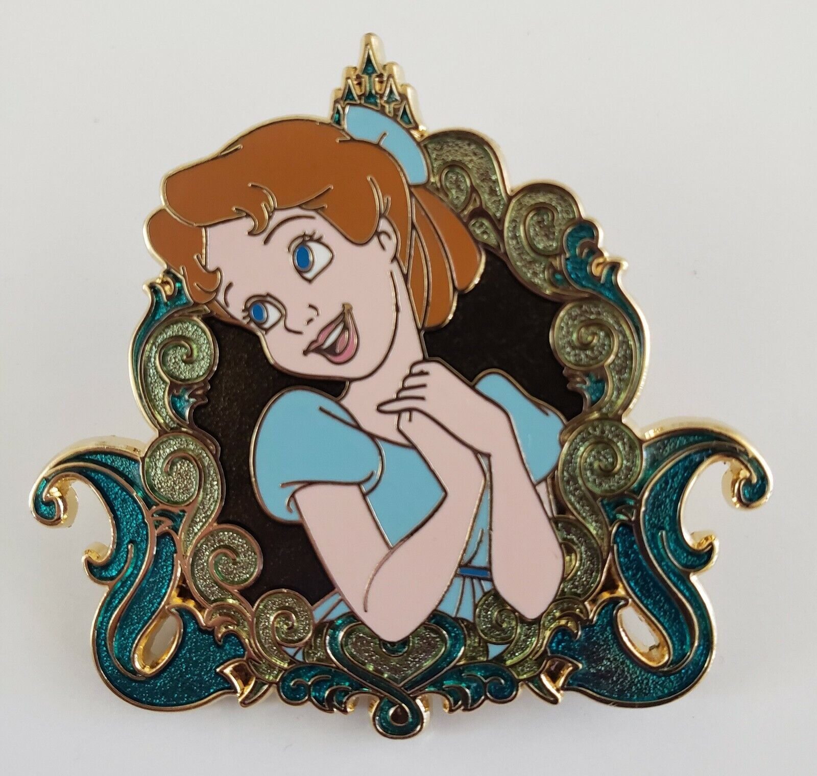 RARE DLR DISNEY GIRLS-WENDY CONCEALED MYSTERY R/C COLLECTION LR PIN-FREE SHPG