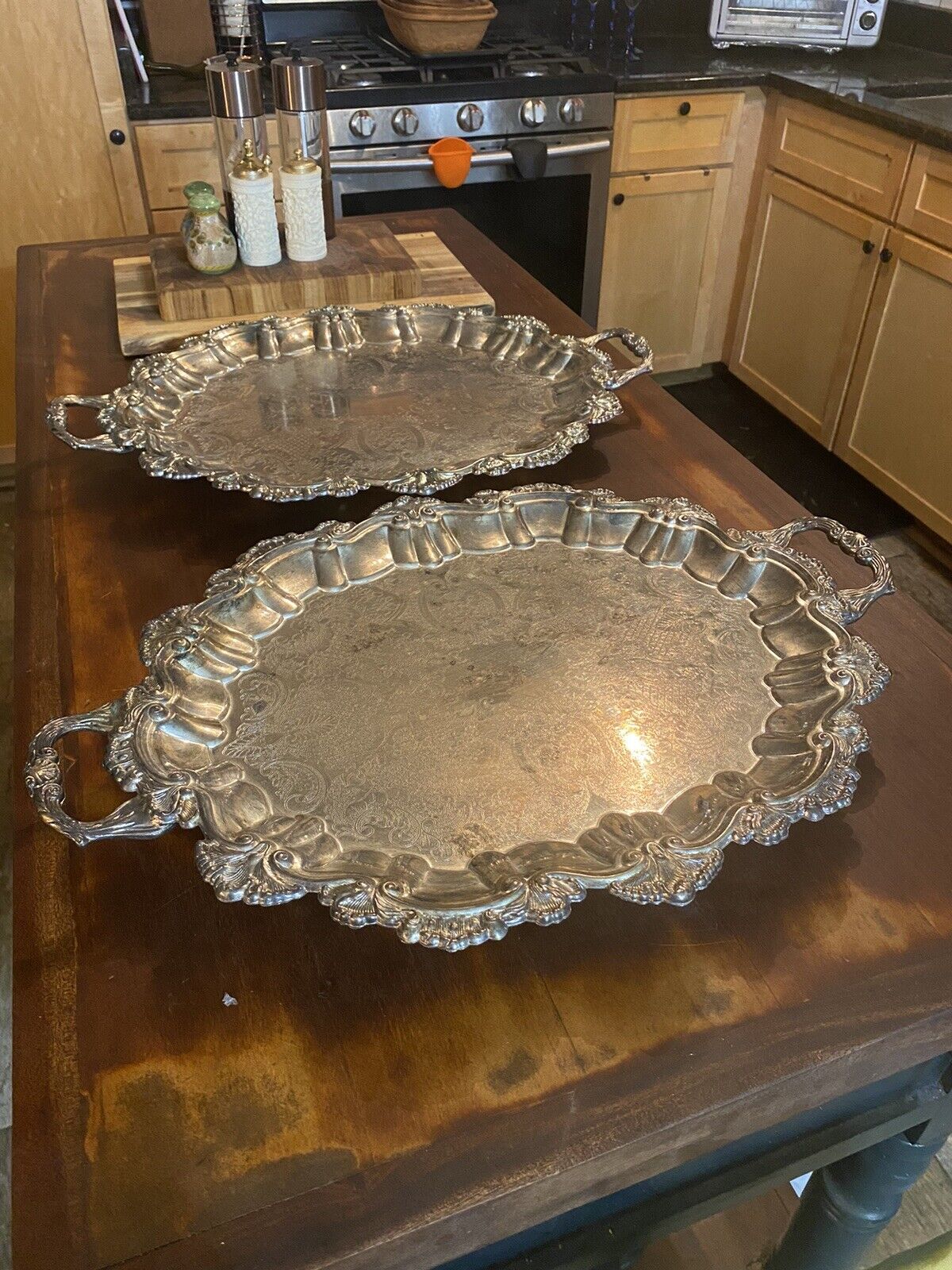 Lot 2 Wm. Rogers Silverplated Chippendale Footed Tray w/Handles 22 3/4 x 16 1/4\