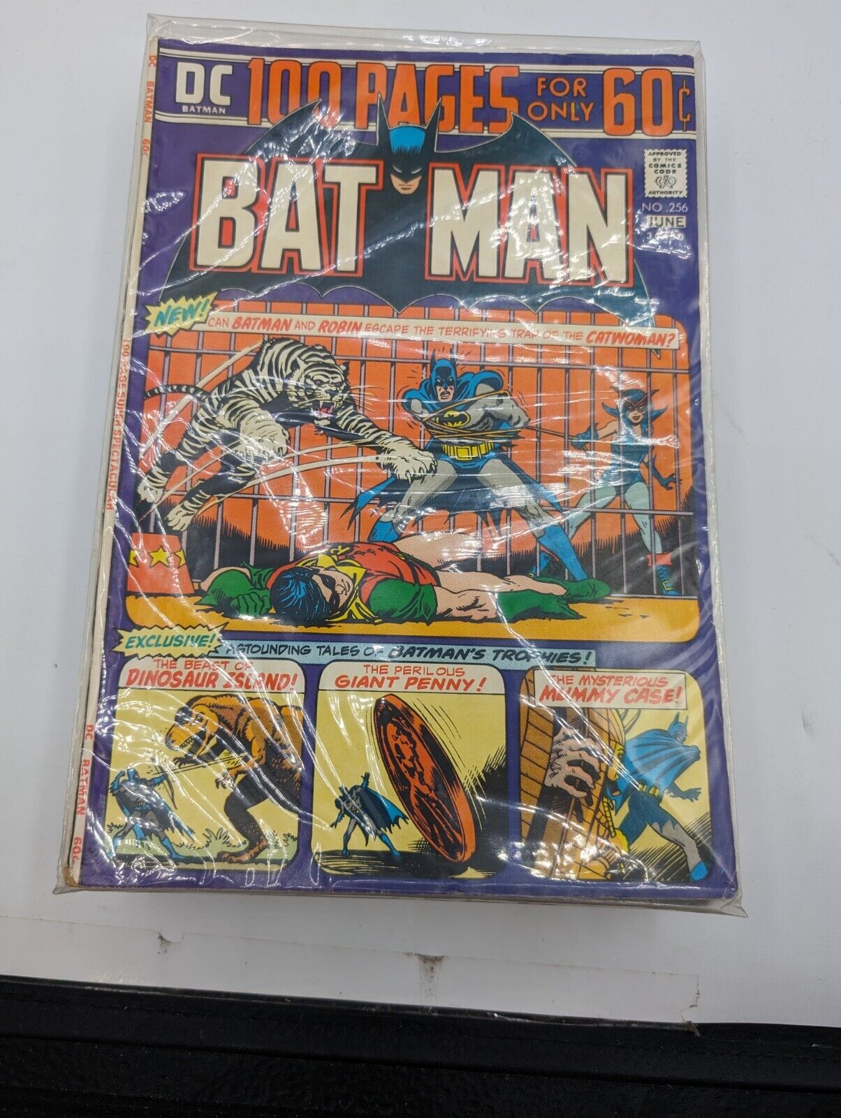 1974 BATMAN #256 - BRONZE AGE BAT MAN DC COMIC