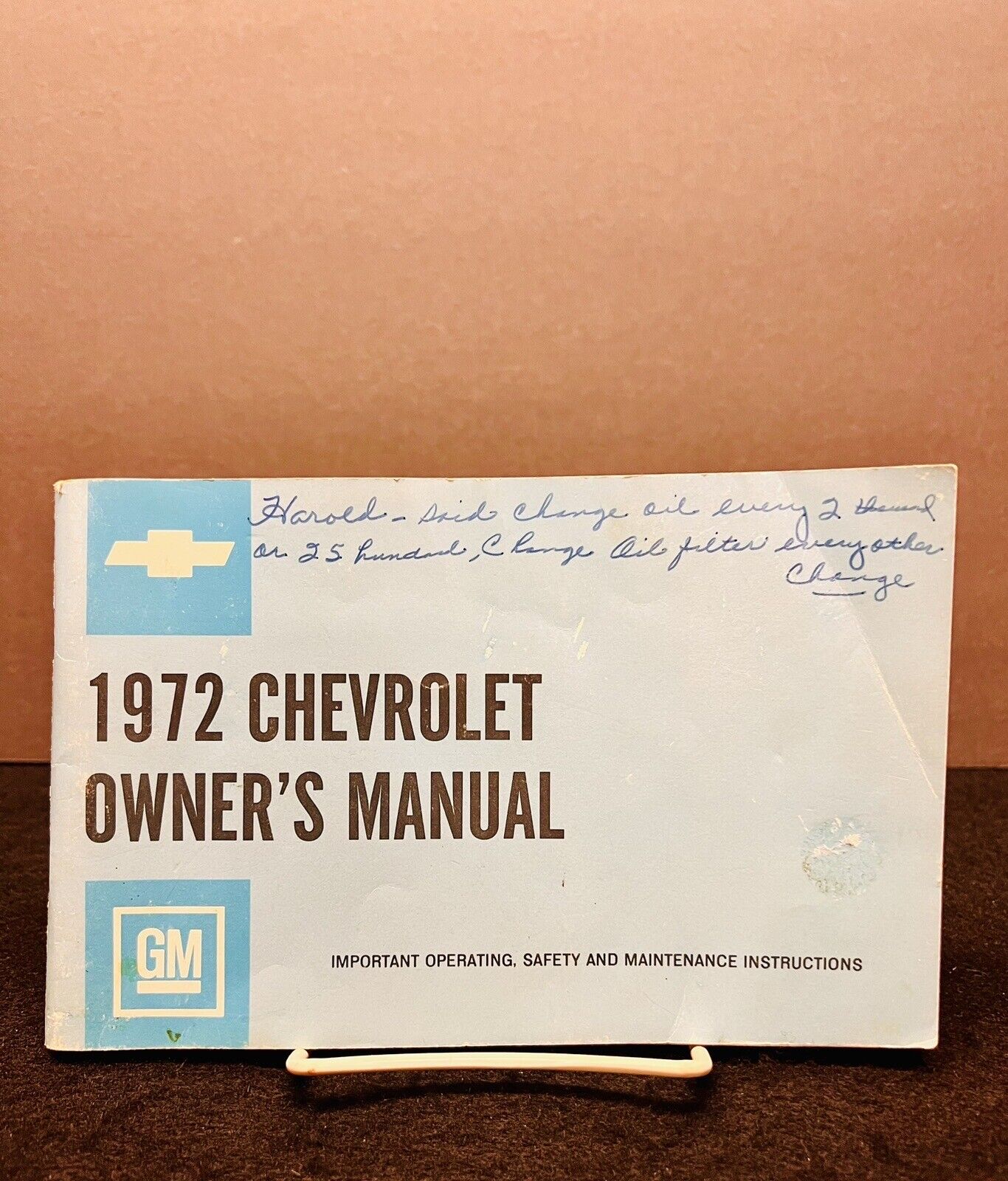 Original 1972 CHEVROLET OWNER\'S MANUAL - GM - 82pgs