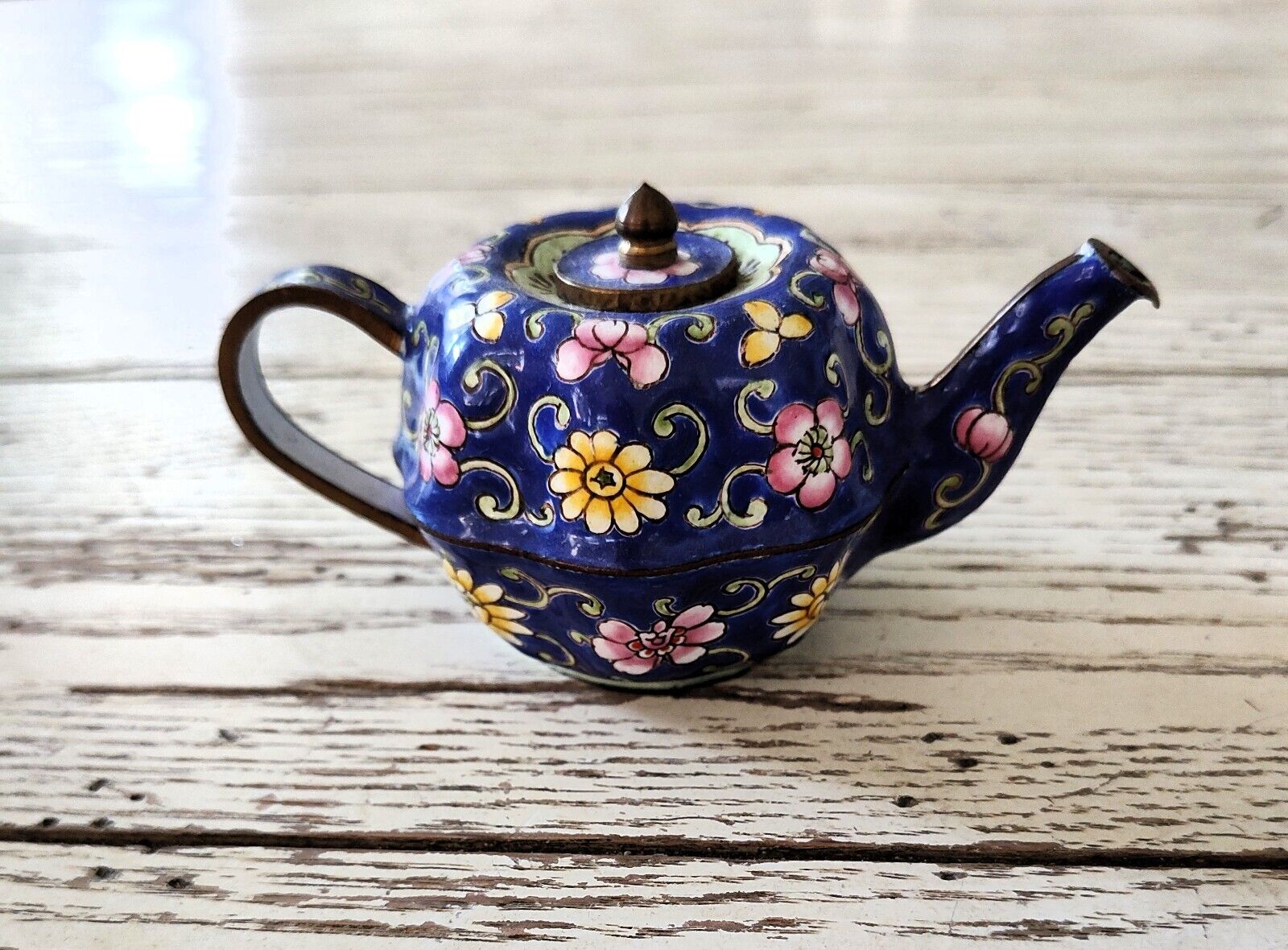 Kelvin Chen miniature enamel teapots.  Blue, Floral. Excellent condition.