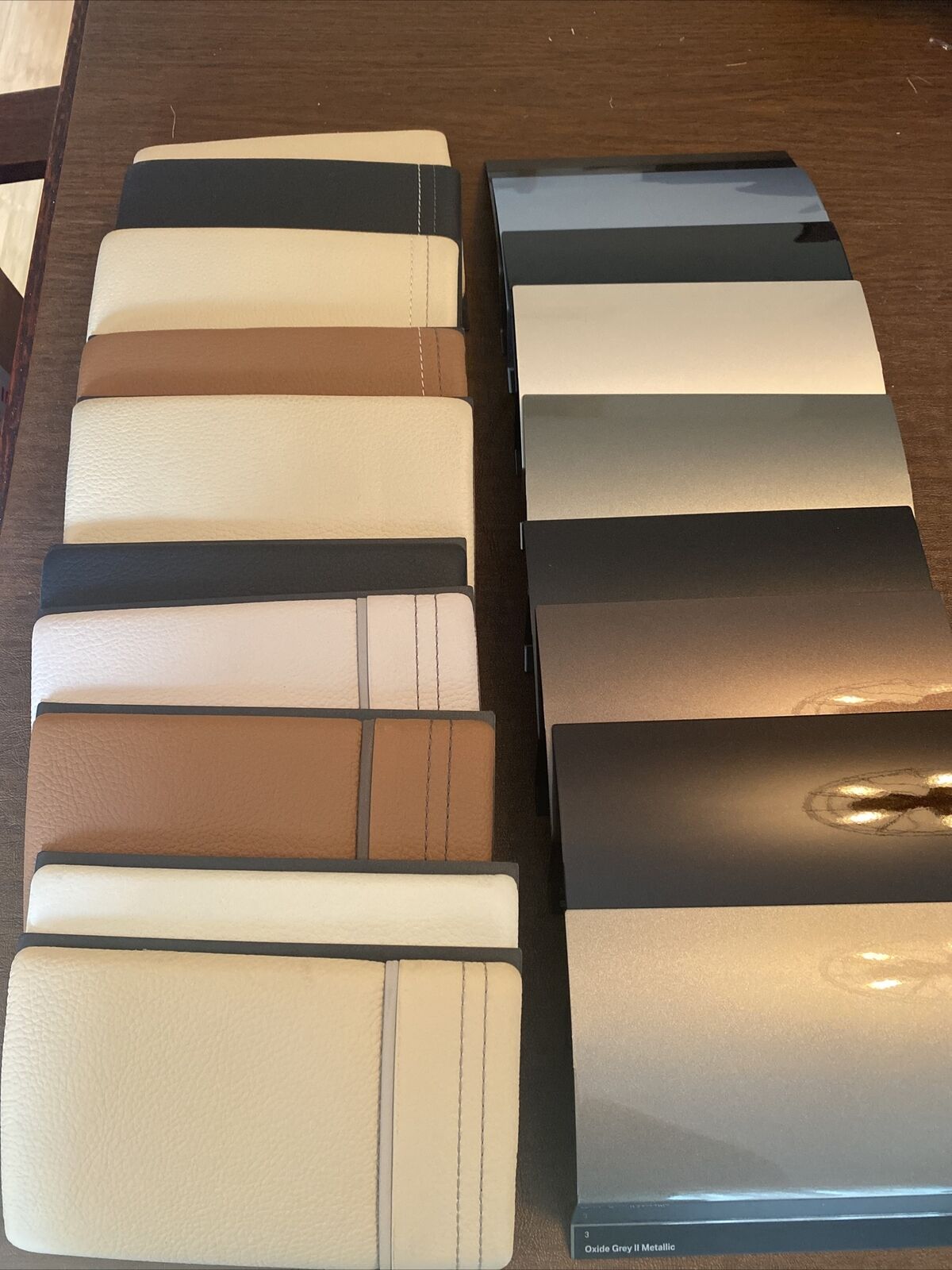BMW 3 And 4 Series Dealer Build Swatches (Leather/Paint)
