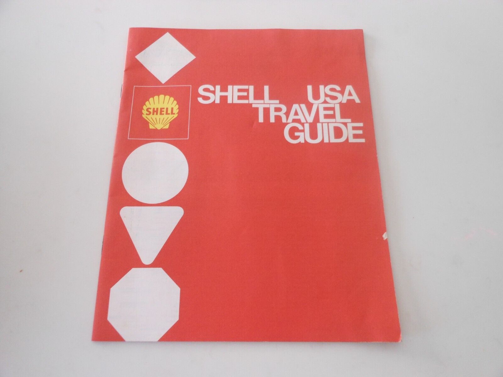 1971 Shell Gas/Service Station USA Travel Guide 31 Page Booklet