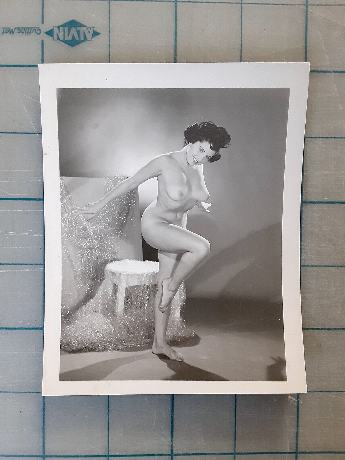 vintage Original 50s Risque Cheesecake Pinup UNKNOWN Nylons Fishnets photo