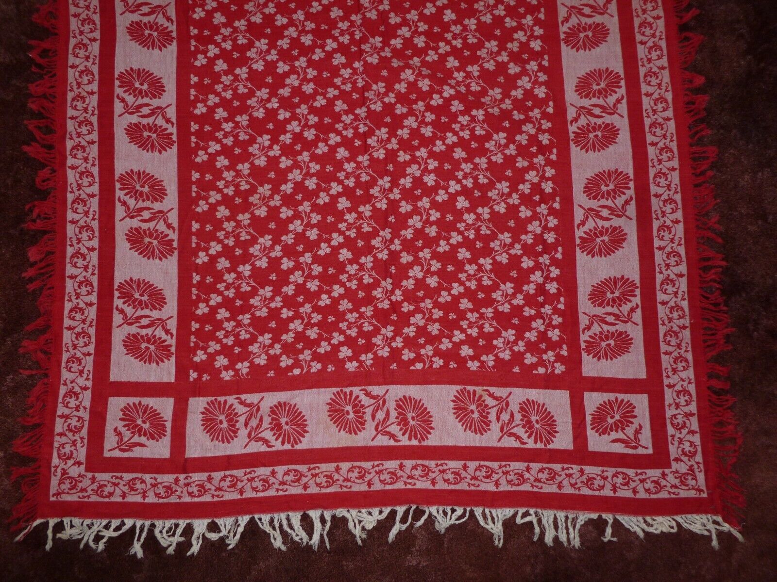 Exquisite Antique Woven Damask Tablecloth RED & WHITE Flowers 3 Leaf Clover Vtg