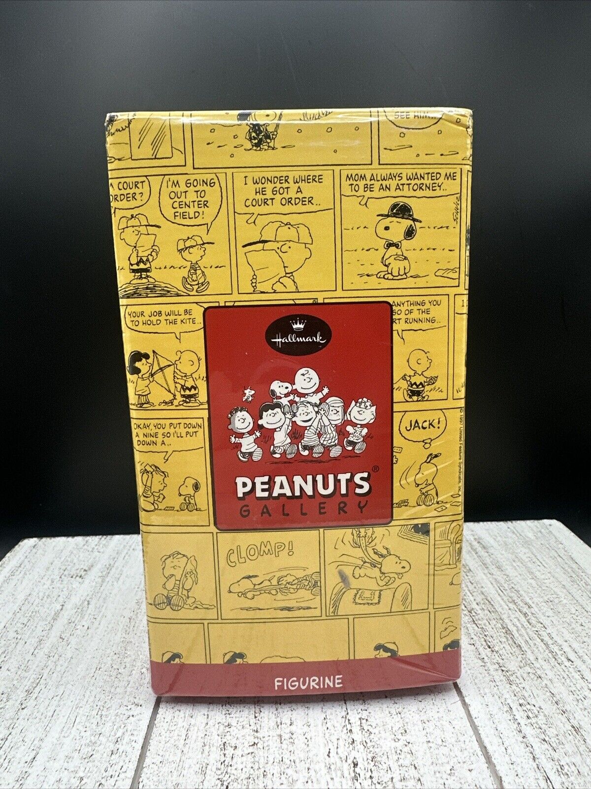 VTG Hallmark Peanuts Gallery Figurine Snoopy Limited Edition NIB QPC4021 RARE