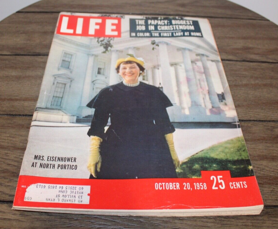 Vintage Life Magazine OCTOBER 20, 1958 Mrs. Eisenhower RIN TIN TIN Great Ads
