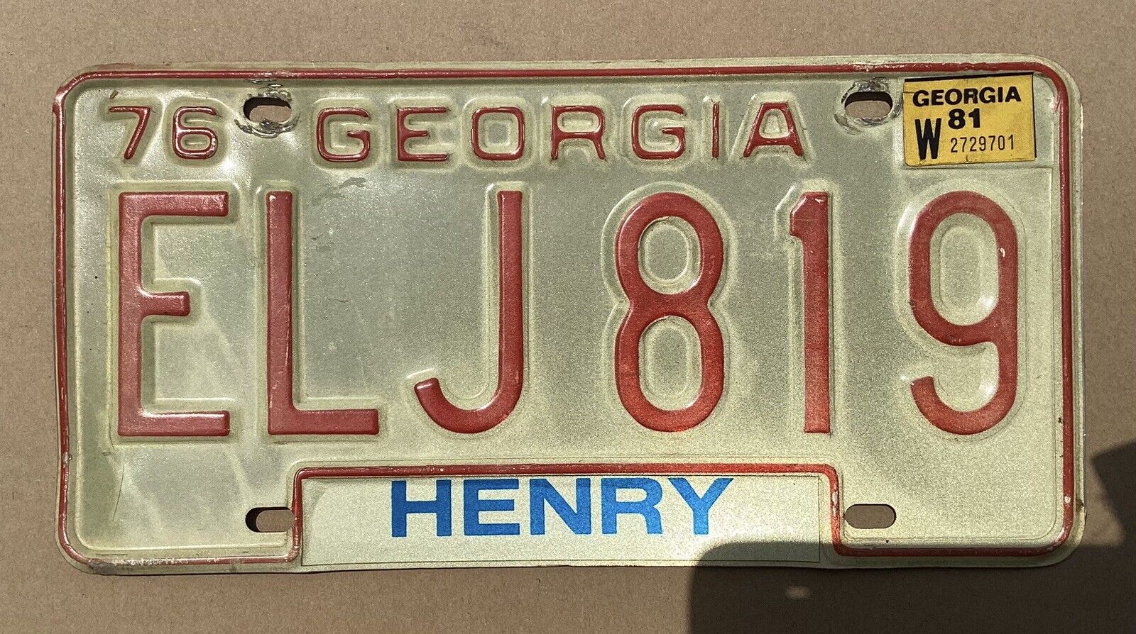 Vintage 1976 Georgia License Plate WITH STAMPED DATE 76 Red Letters Henry County
