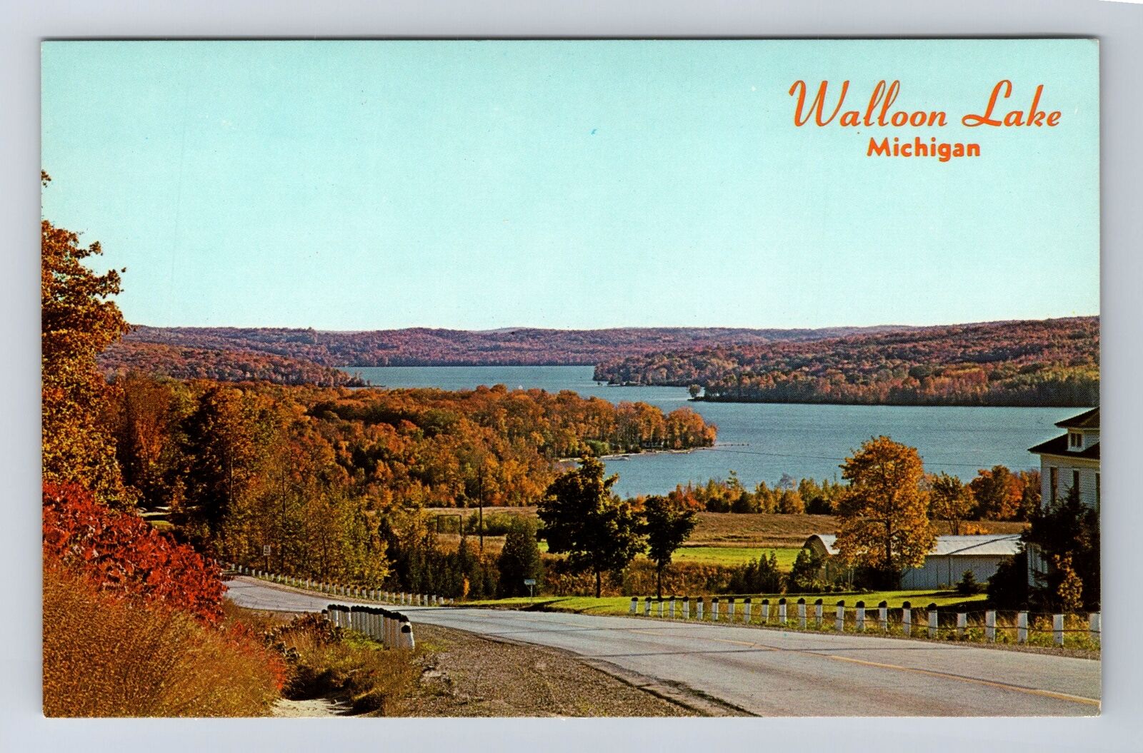 Petoskey MI-Michigan, Scenic Turnout, Walloon Lake, Souvenir Vintage Postcard
