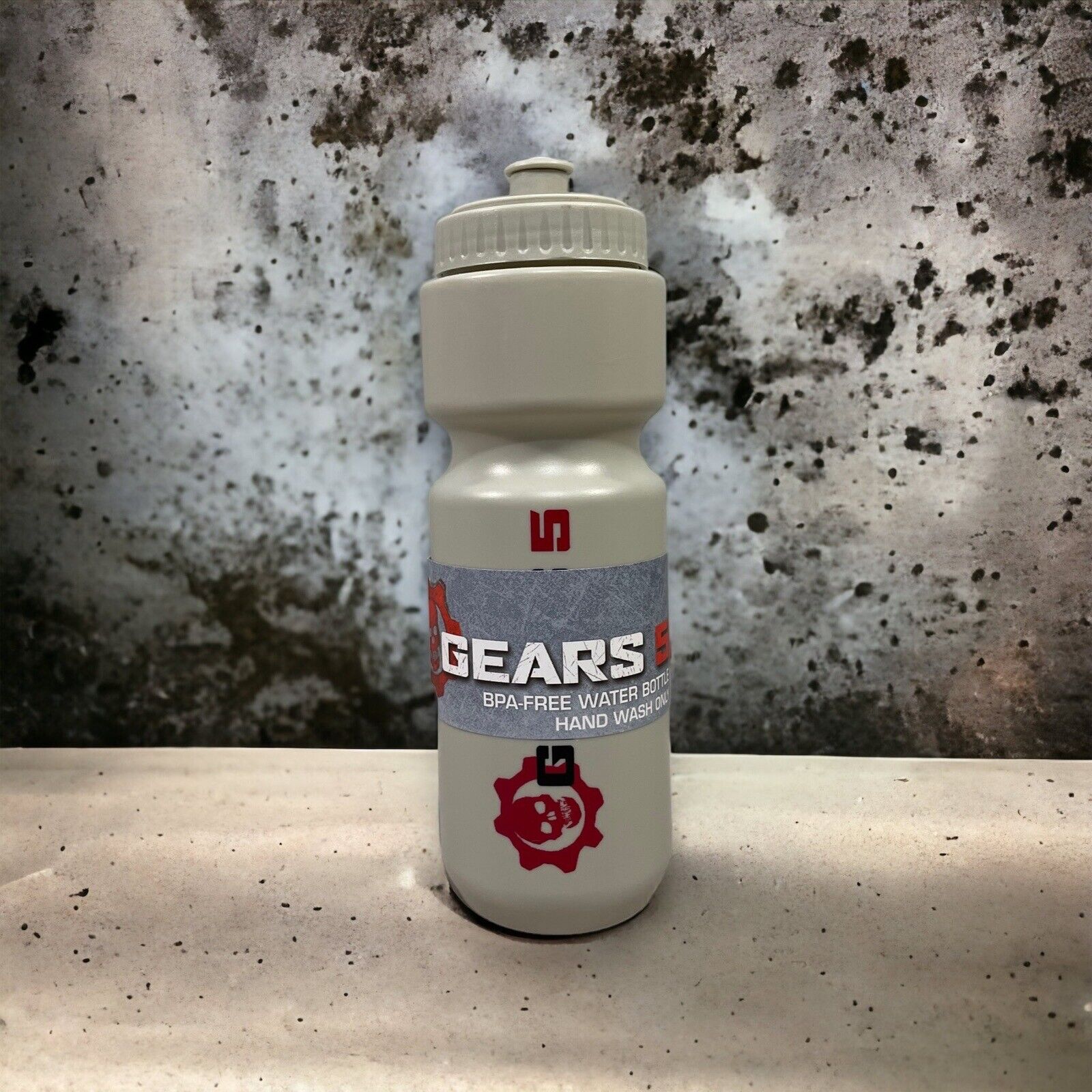 CultureFly Gears of War Gears 5 BPA-Free Water Bottle