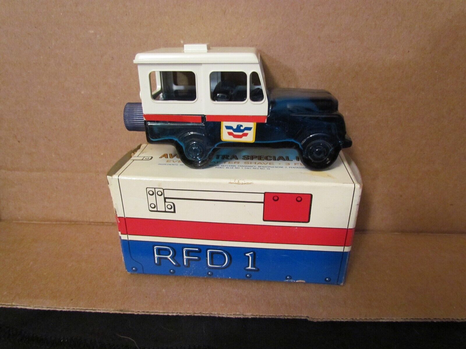 AVON RFD 1 Extra Special Mail Delivery Jeep Aftershave EMPTY Decanter w/box