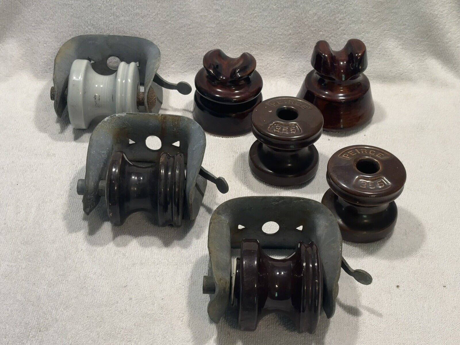 Lots Of 7 Vintage Ceramic Insulators And C Type Dead-End 50’s 60’s 70’s