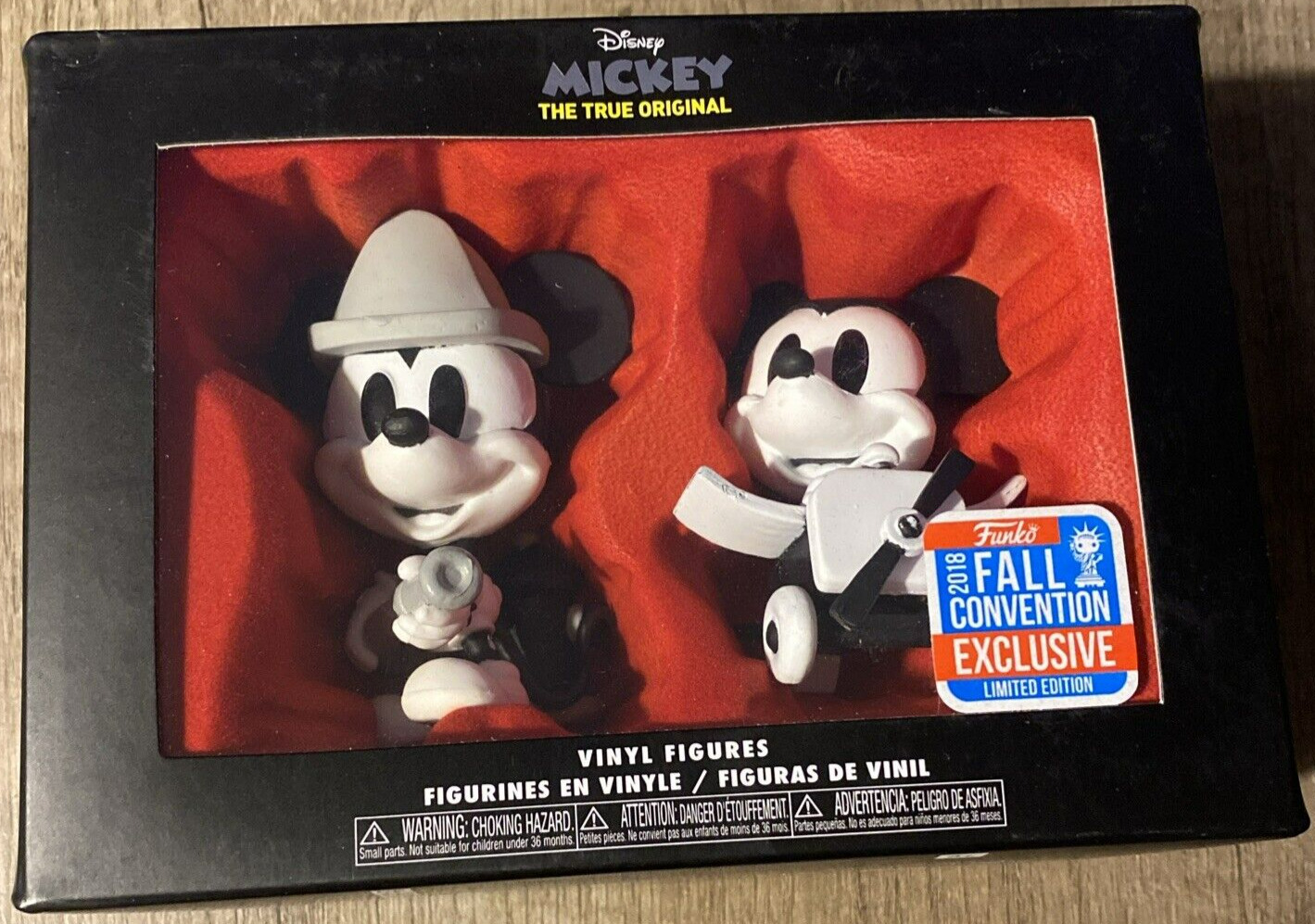 Funko - Disney\'s Mickey The True Original - Fireman & Airplane - 2018 NYCC
