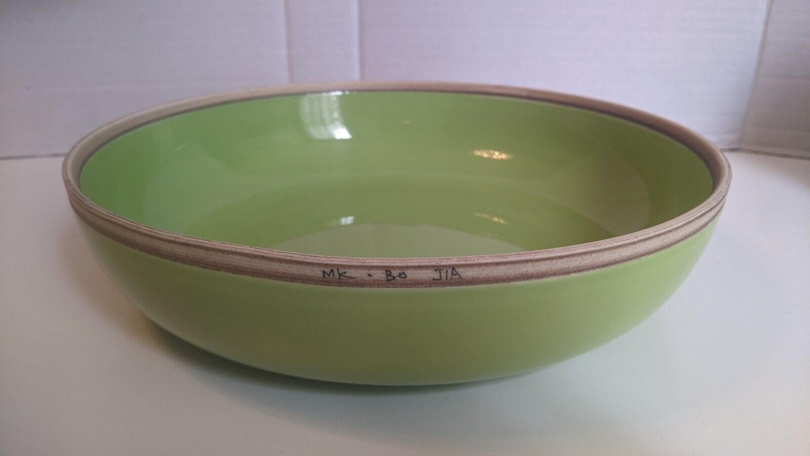 Middle Kingdom Porcelain Extra Large Hermit Bowl - Apple Green Bo Jia – Unused 