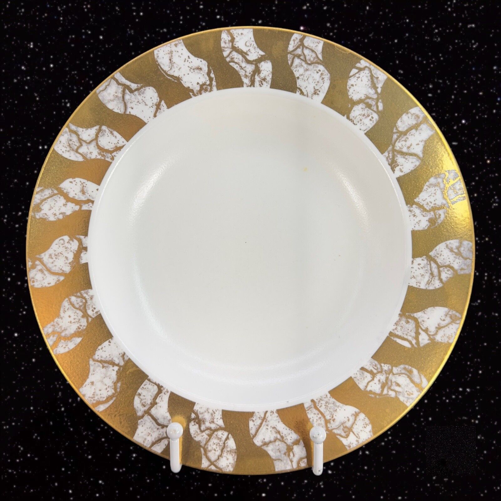 Michael Wainwright Pottery Large Plate Dish Crackled Gold White Ceramic 9\