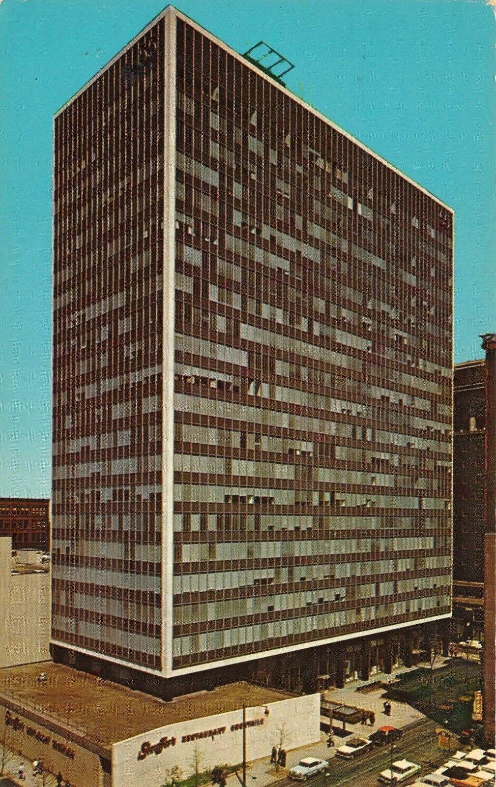 Illuminating Building in Cleveland, Ohio OH 1969 posted vintage postcard