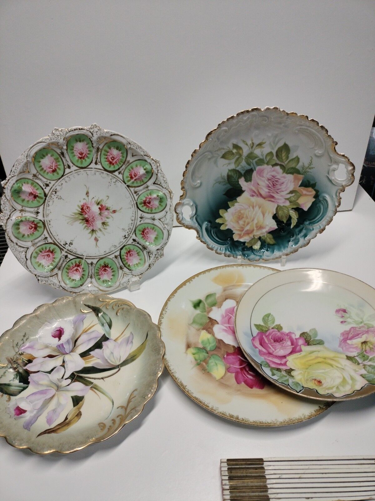 Collectors Special Antique Plates Bavaria Japan Etc. Hand Painted Lot of 5