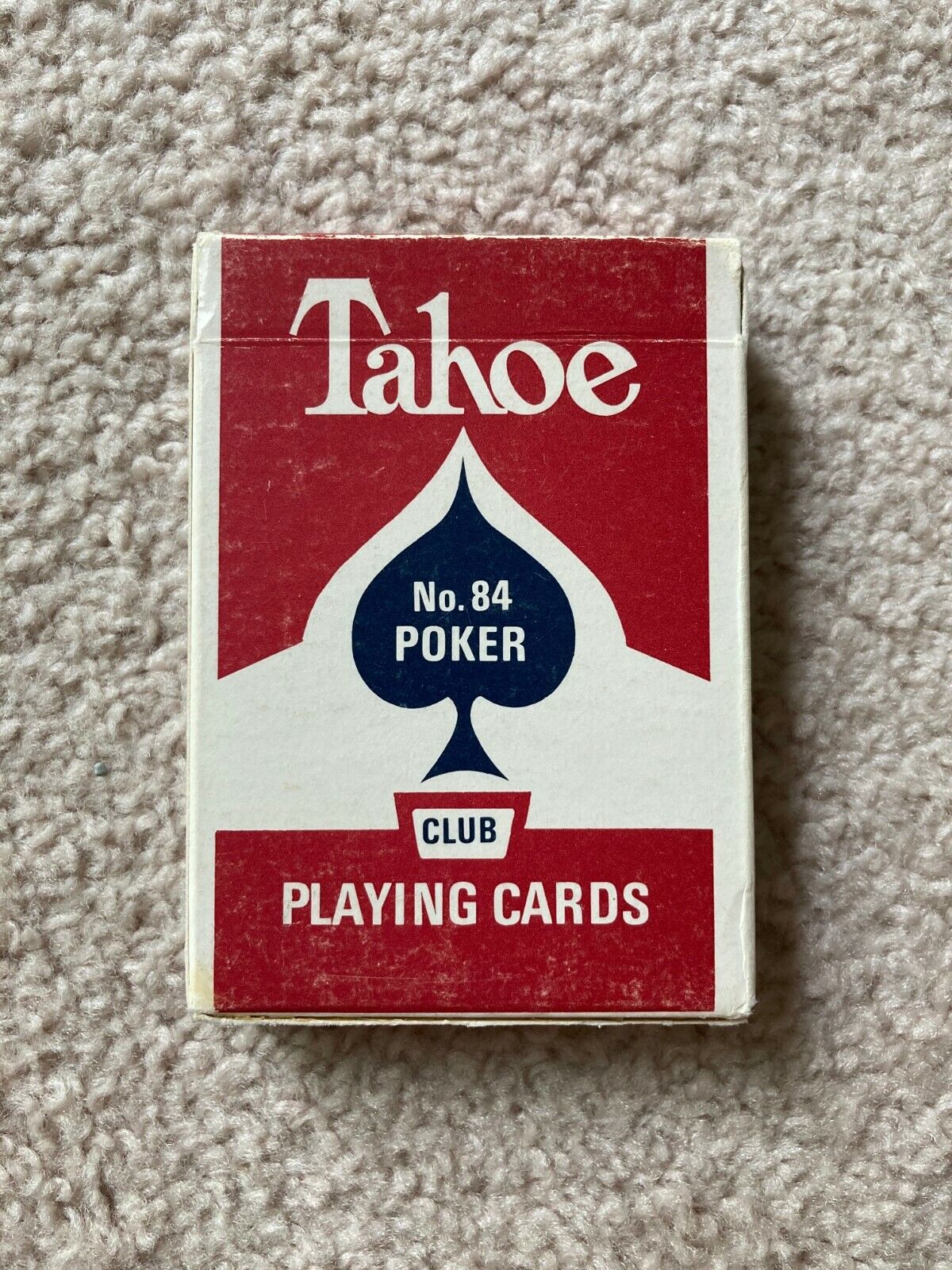Red Arrco Tahoe No. 84 Club Back 9 playing cards - original, NOT REPRINT
