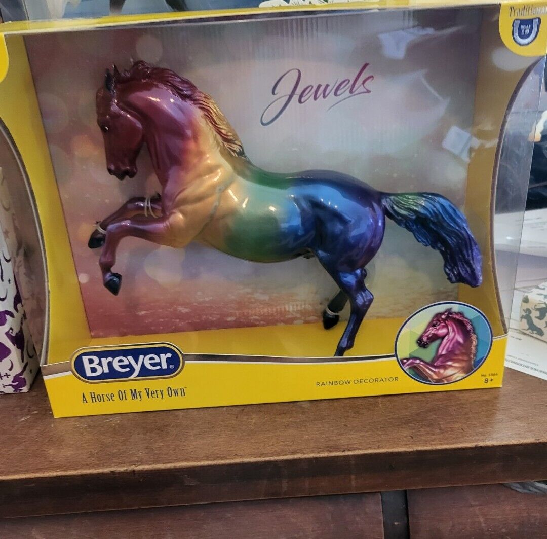 Breyer 1866 Jewels Fall 2022 Decorator  In hand and STUNNING  RETIRED 