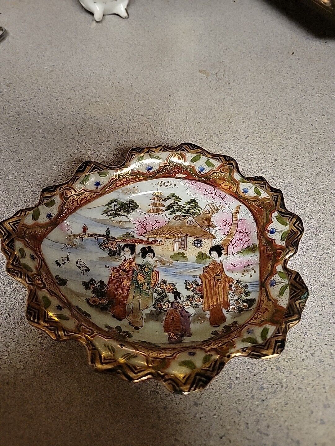 Absolutely Exquisite Satsuma Hand Painted Scene With Golden Etchings And...
