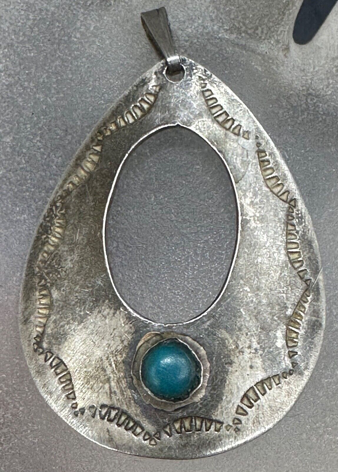 VINTAGE NAVAJO STERLING SILVER TURQUOISE STAMPED TEAR DROP PENDANT CHARM
