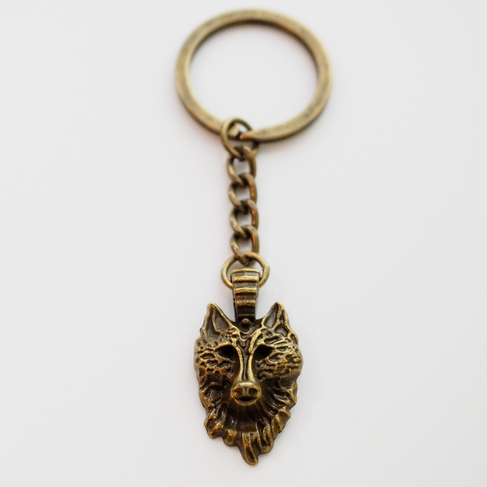 Vintage Wolf Head Bronze Pendant Keychain Gift Key Chain