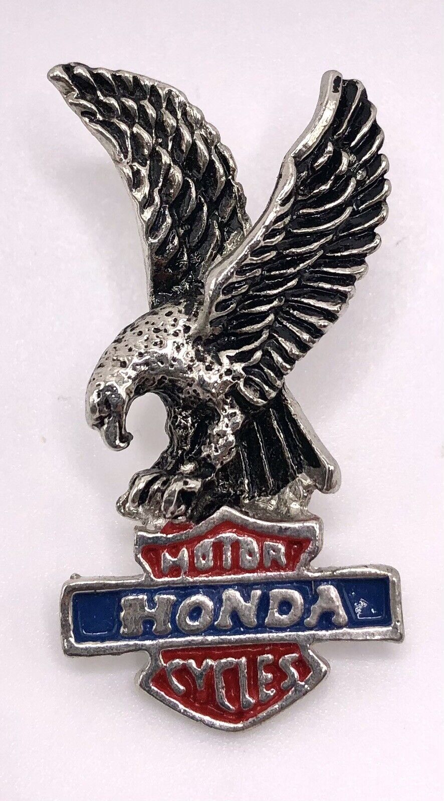 Vintage 1970s HONDA Motorcycle Silver Lapel Hat Pin RARE 3D design Eagle Cycles