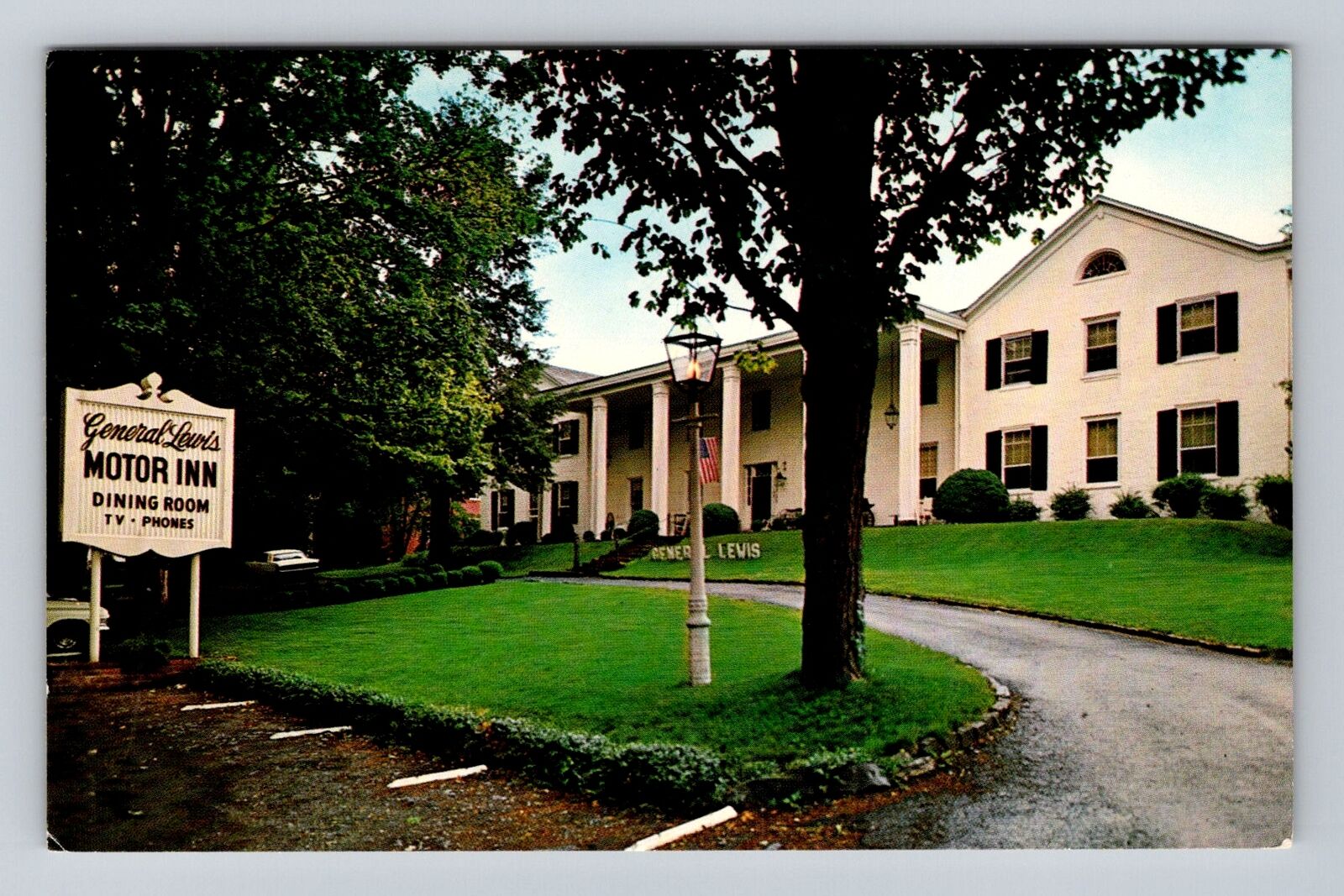Lewisburg WV-West Virginia, The General Lewis Motor Inn Vintage Postcard