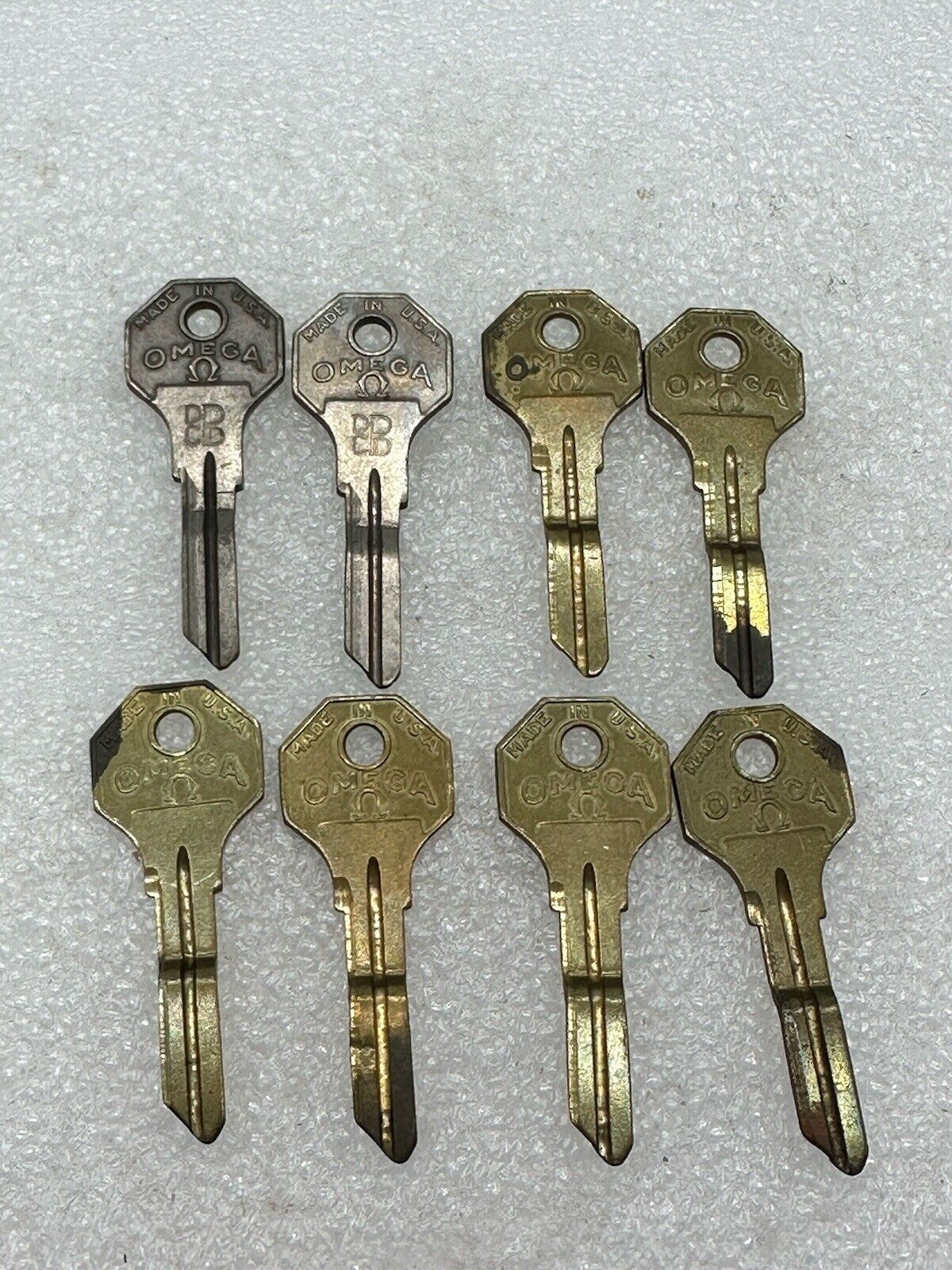 Lot Of 8 Yale & Towne Omega Key Blanks For 1933 Chrysler Plymouth Dodge