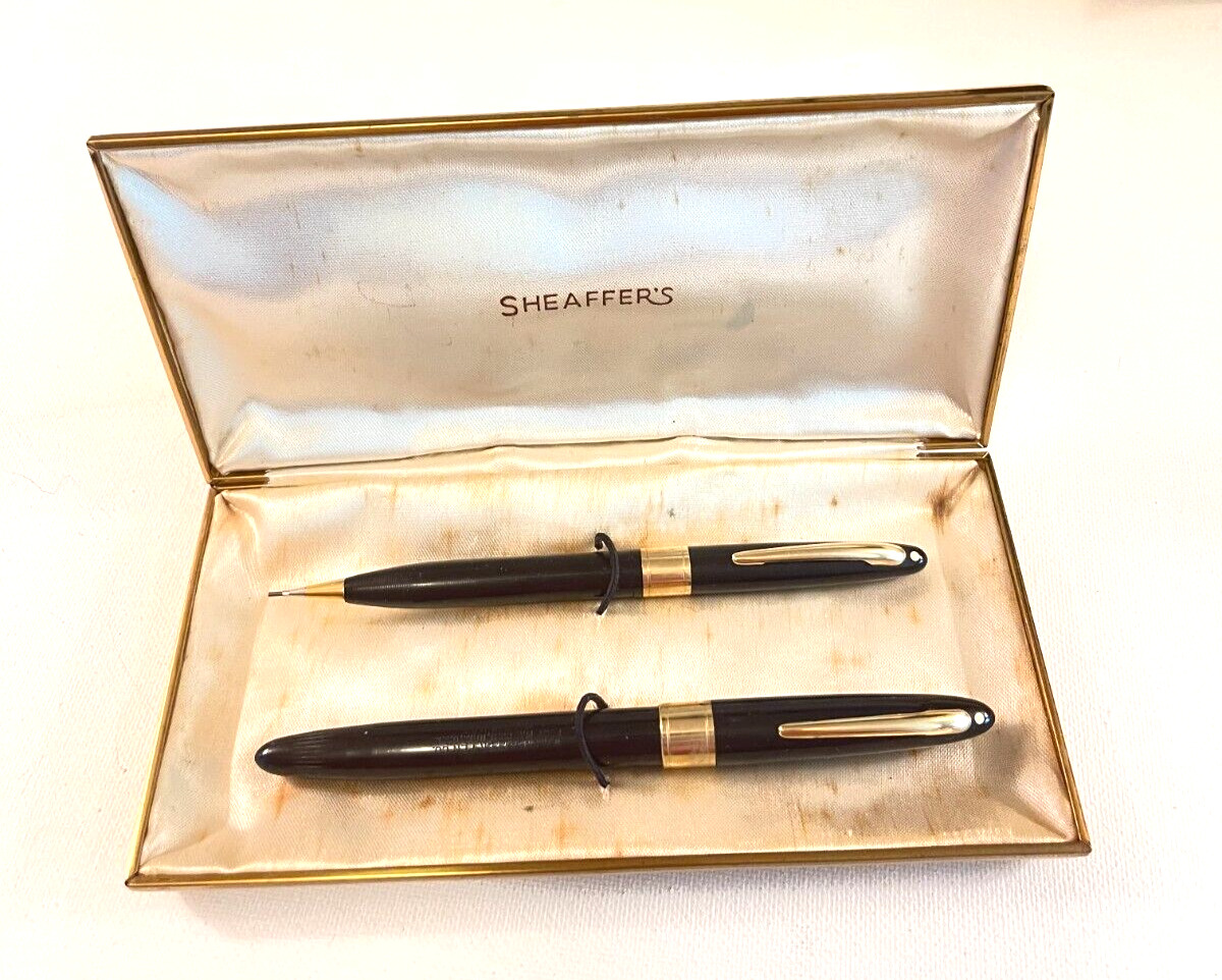 1940s Sheaffer's Valiant Black Fountain Pen & Pencil Set. Orig box. Excellent