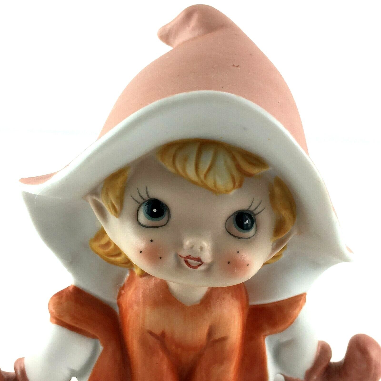 Vintage HOMCO Porcelain Figurine Girl In A Hat Peach Pixie Elf #5213 Japan 3 1/2
