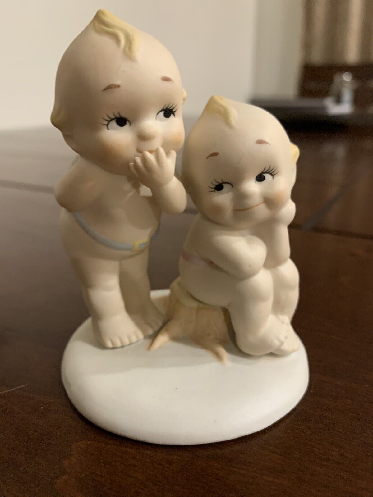 Vintage Porcelain Rose O\'Neill KEWPIES Hug Babies 3.5” Figurine