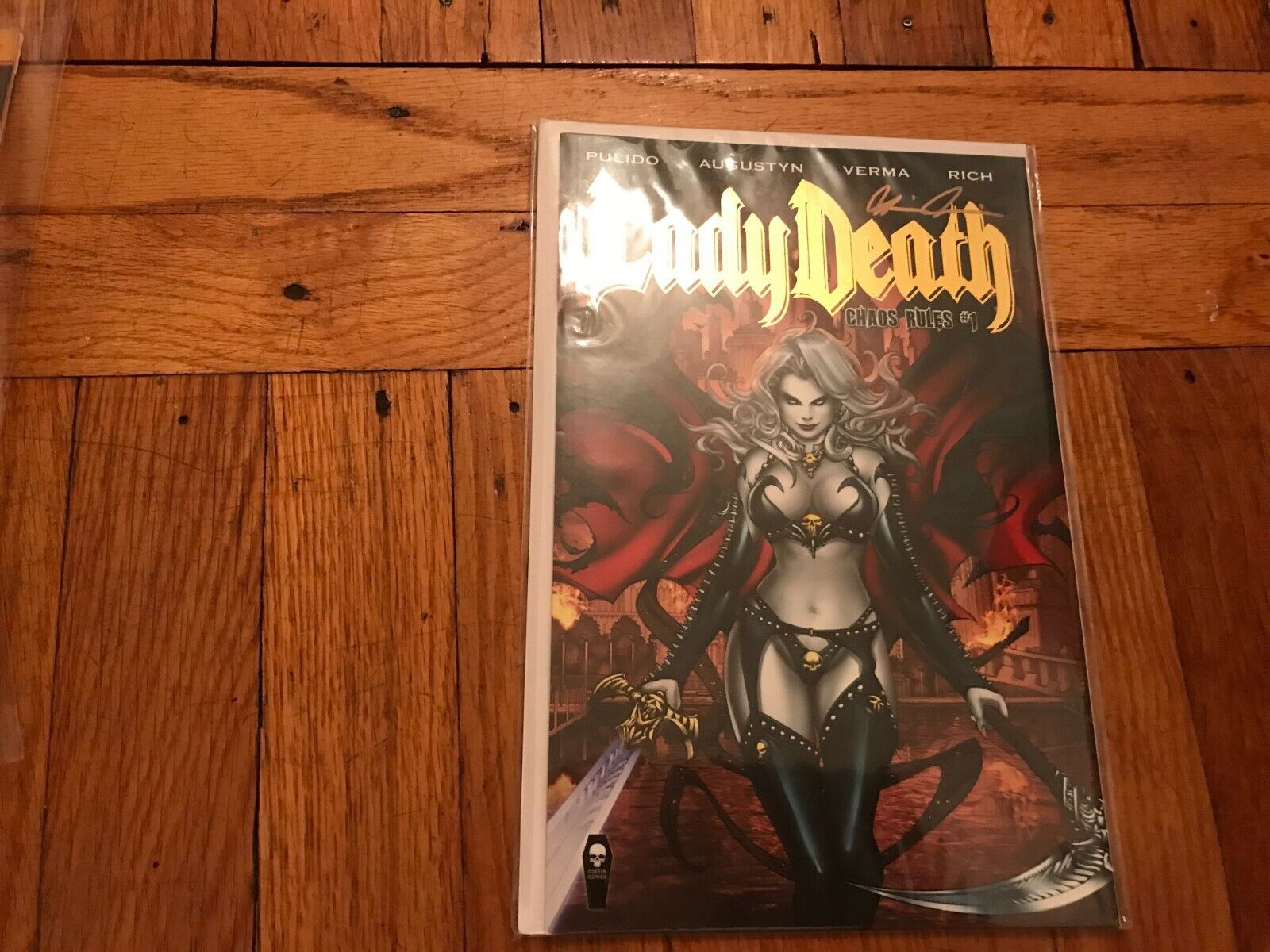 Lady Death Chaos Rules 1 signed and Scorched earth 1 signed and b&w NM